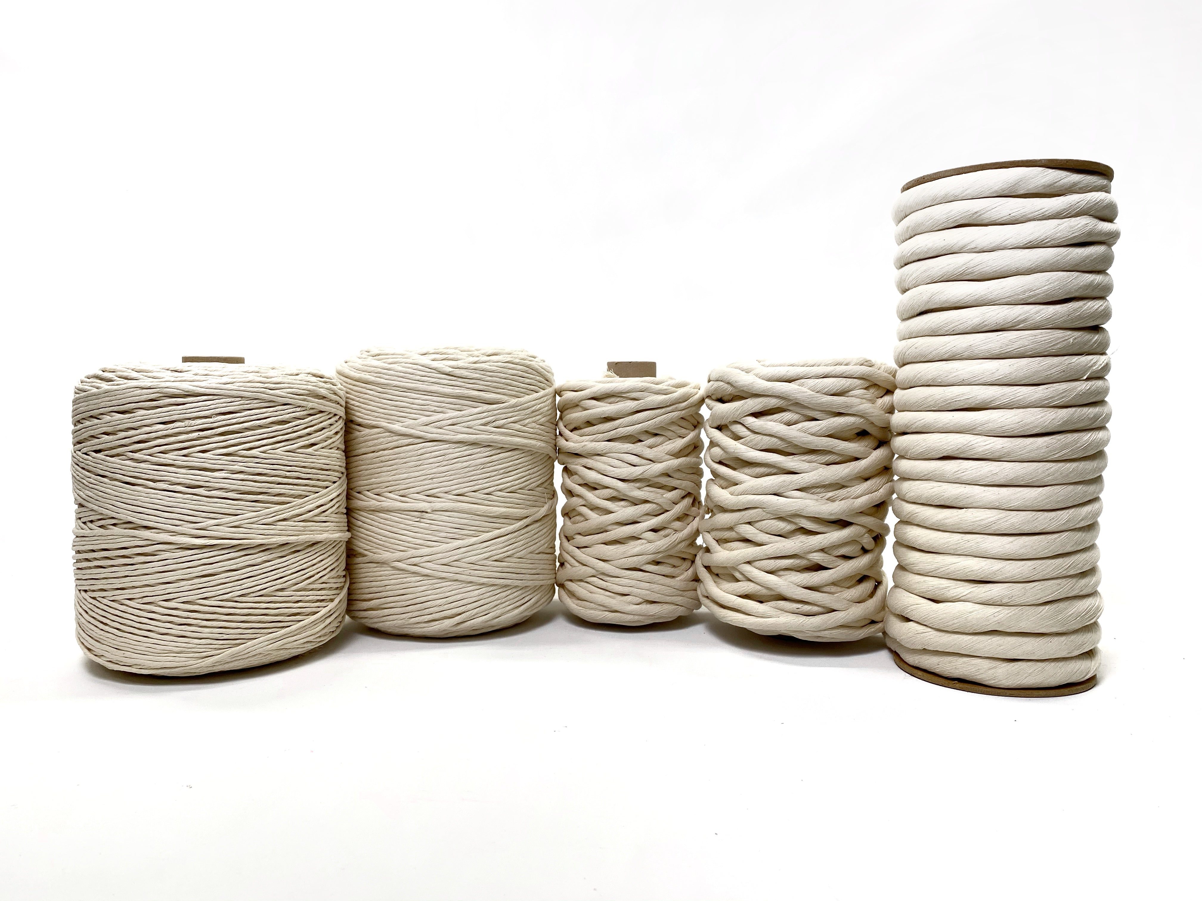 FMS Natural Colored Cotton Rope - White White & Black3/4 x 350 FT